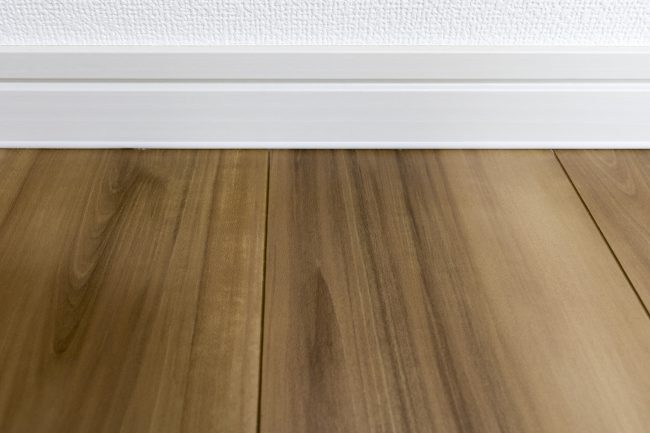 壁と床の境目を仕切る見切り材 巾木 はばき のお手入れ方法 オスカーホーム 富山 石川 福井 新潟